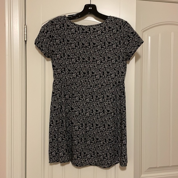 H&M Black and White Babydoll Dress - Picture 4 of 6